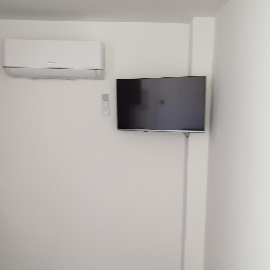 شقة أيا نابا  في Ahoy Deluxe Apts المظهر الخارجي الصورة